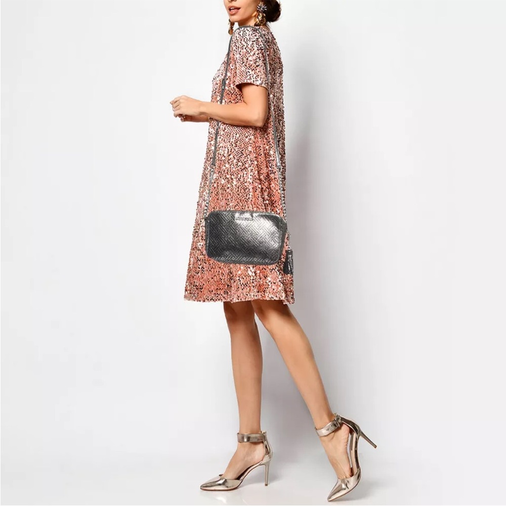 Michael Kors NWOT Metallic Silver Purse - Picture 4 of 7